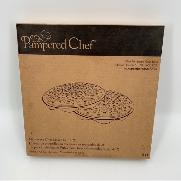 Pampered Chef Other - Pampered Chef Microwave Chip Maker Set of 2